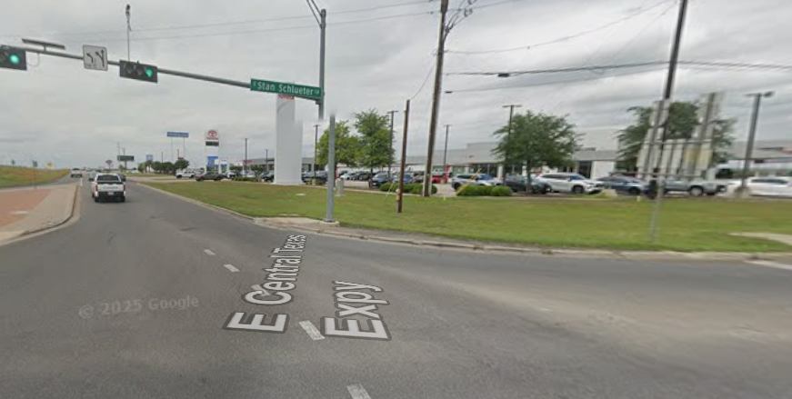 One Killed and Two Injured in Killeen Five-Vehicle Collision at Stan Schlueter Loop and Central Texas Expressway